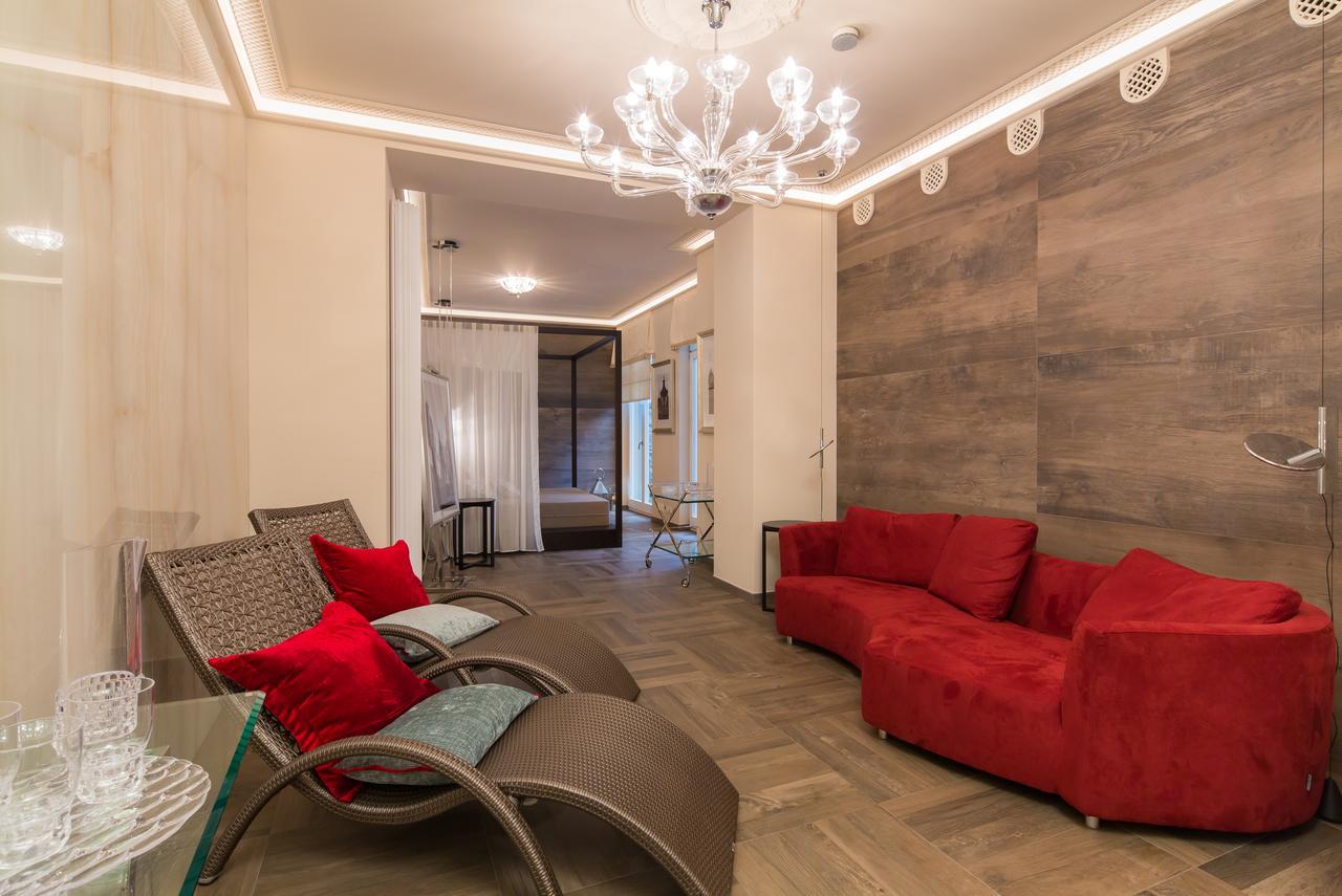 Rubin Luxury Apartments (Adults Only) KLV Exterior foto