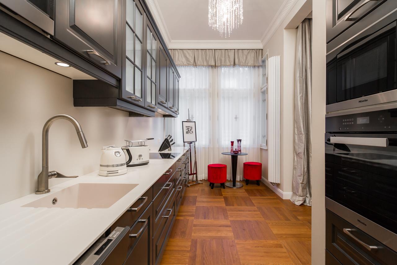 Rubin Luxury Apartments (Adults Only) KLV Exterior foto