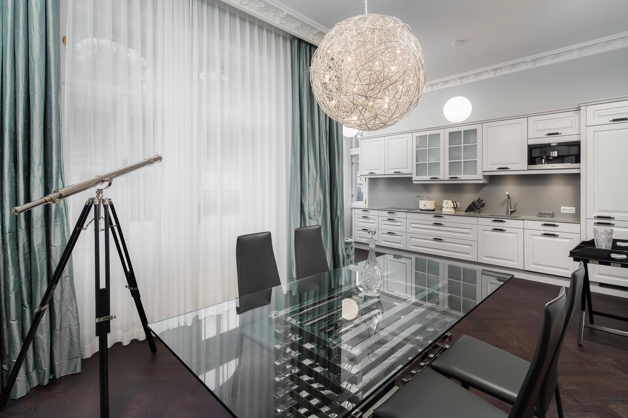 Rubin Luxury Apartments (Adults Only) KLV Exterior foto